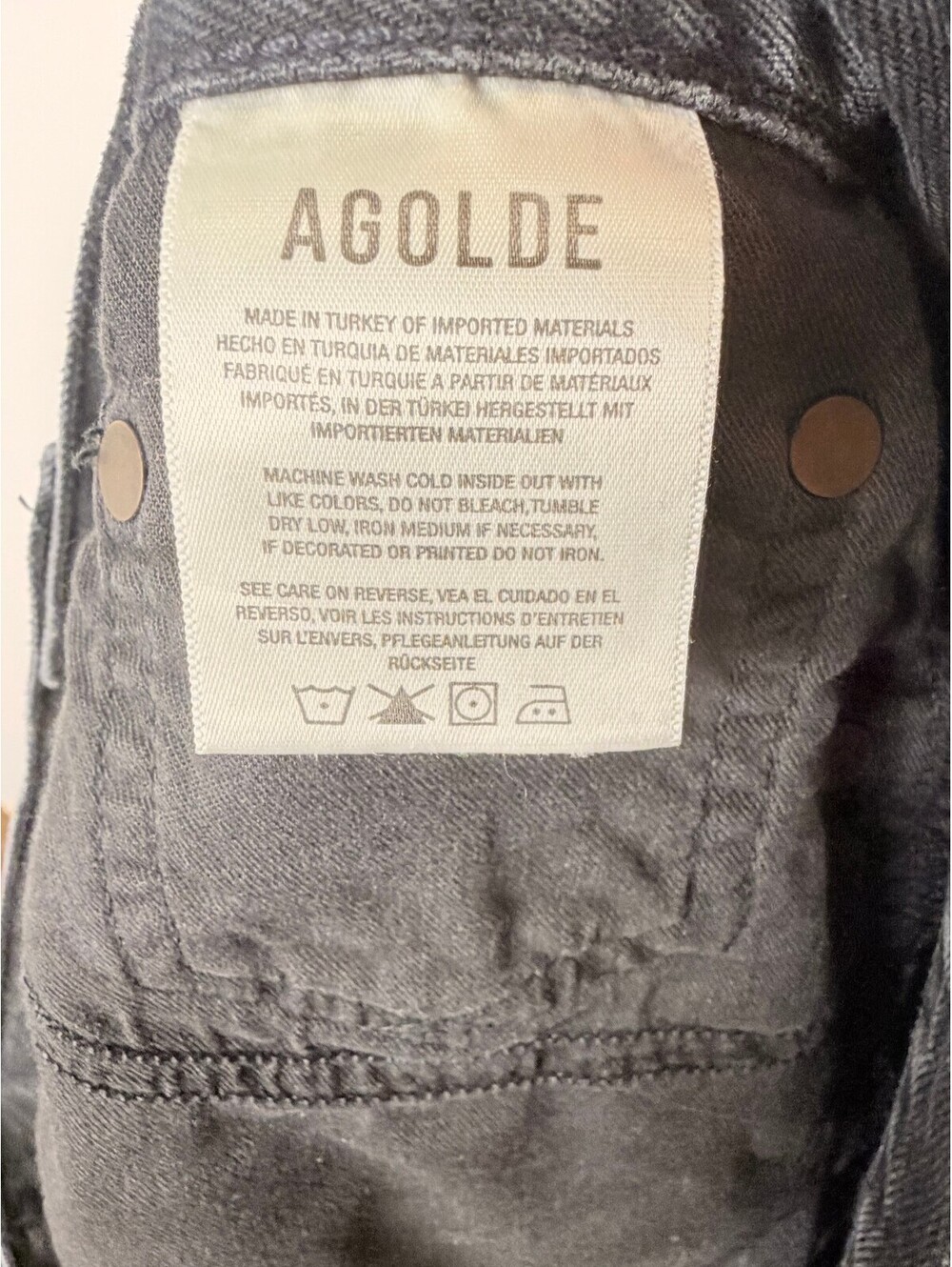 AGOLDE Parker High Rise Vintage Cutoff Denim Washed Black Shorts Women's Size 27 - Picture 5 of 6